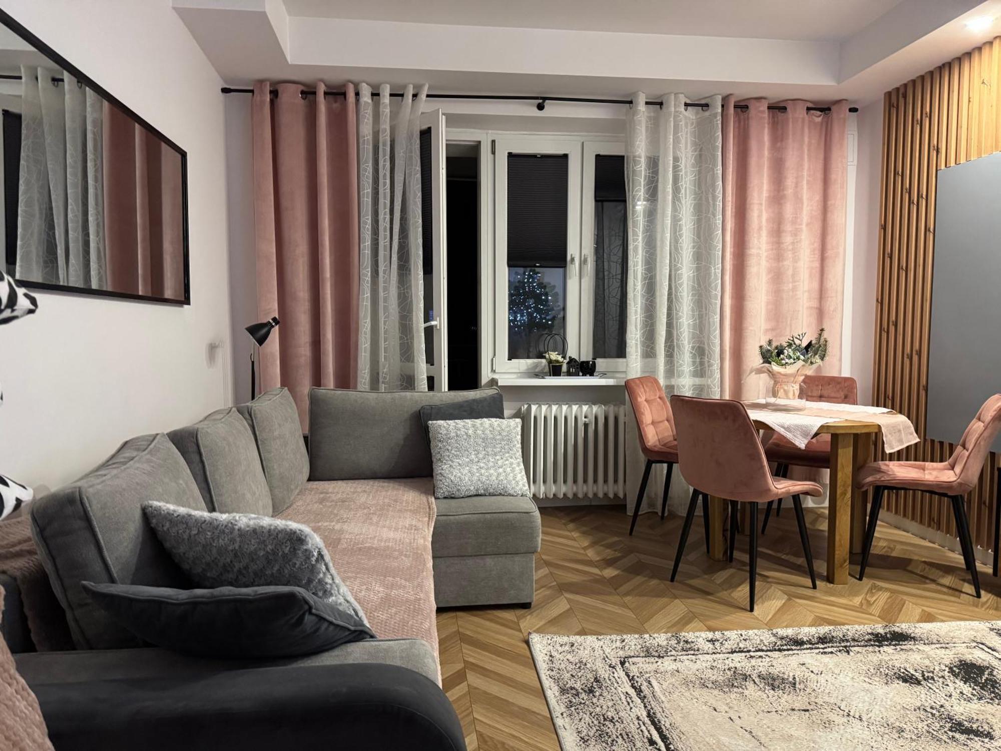 Apartament Na Rzut Beretem Od Zamojskiej Starowki Замосць Экстерьер фото